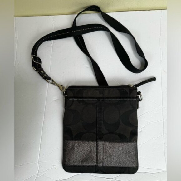 Coach Signature CC Crossbody Shoulder Bag Pocket Metallic Canvas Zip Minimalist - Picture 12 of 16